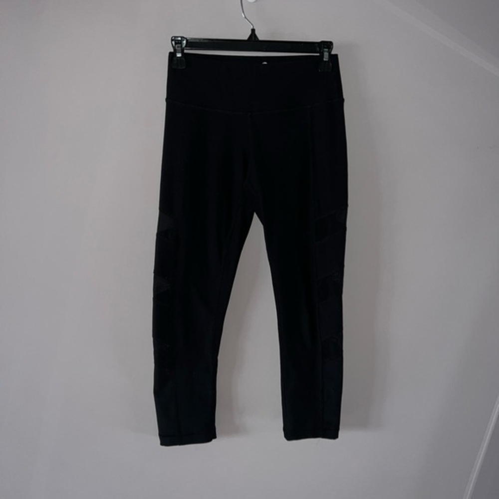 High waisted Black Leggings capris 90 degree by reflex XS